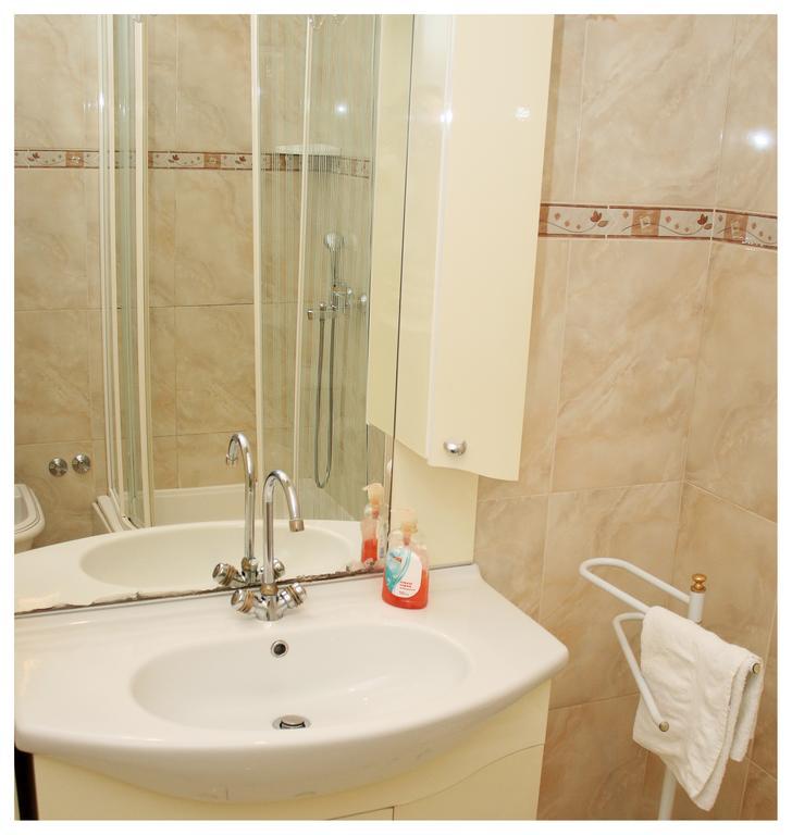 Apartments Ruza プリモシュテン 部屋 写真